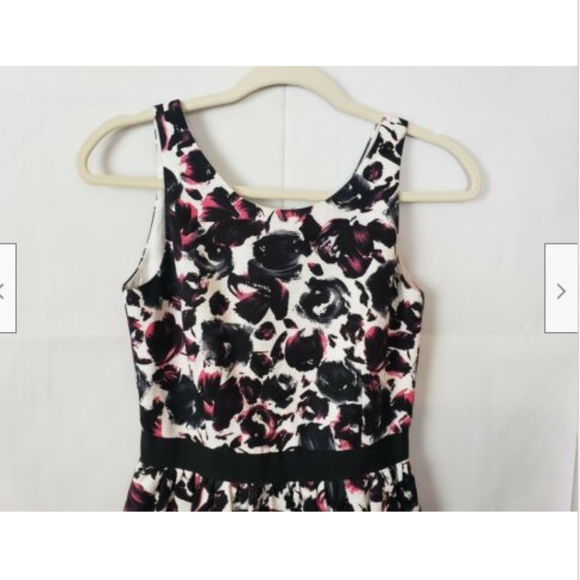 Helene Berman Floral Fit & Flare Dress - Picture 2 of 7